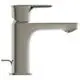 Armatur in metallic mit einem hohen Auslauf und einem Hebel für die Wassersteuerung. Produkt von Ideal Standard, geeignet für moderne Waschbecken.